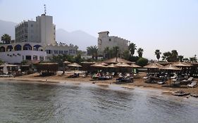 Celebrity Hotel